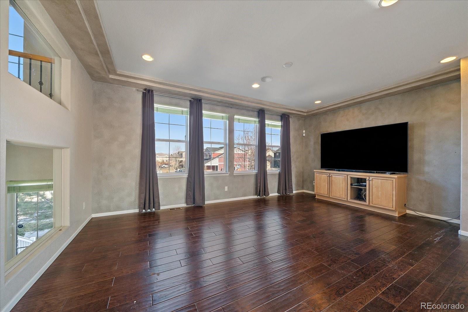 MLS Image #6 for 4787  dunkirk street,denver, Colorado