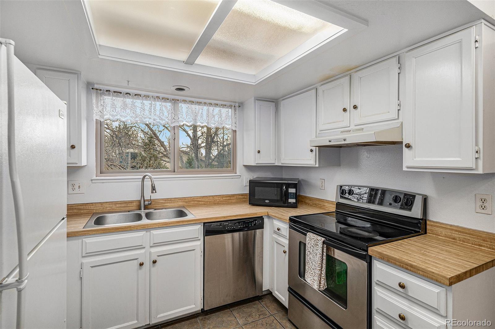 MLS Image #8 for 13339 e idaho place,aurora, Colorado