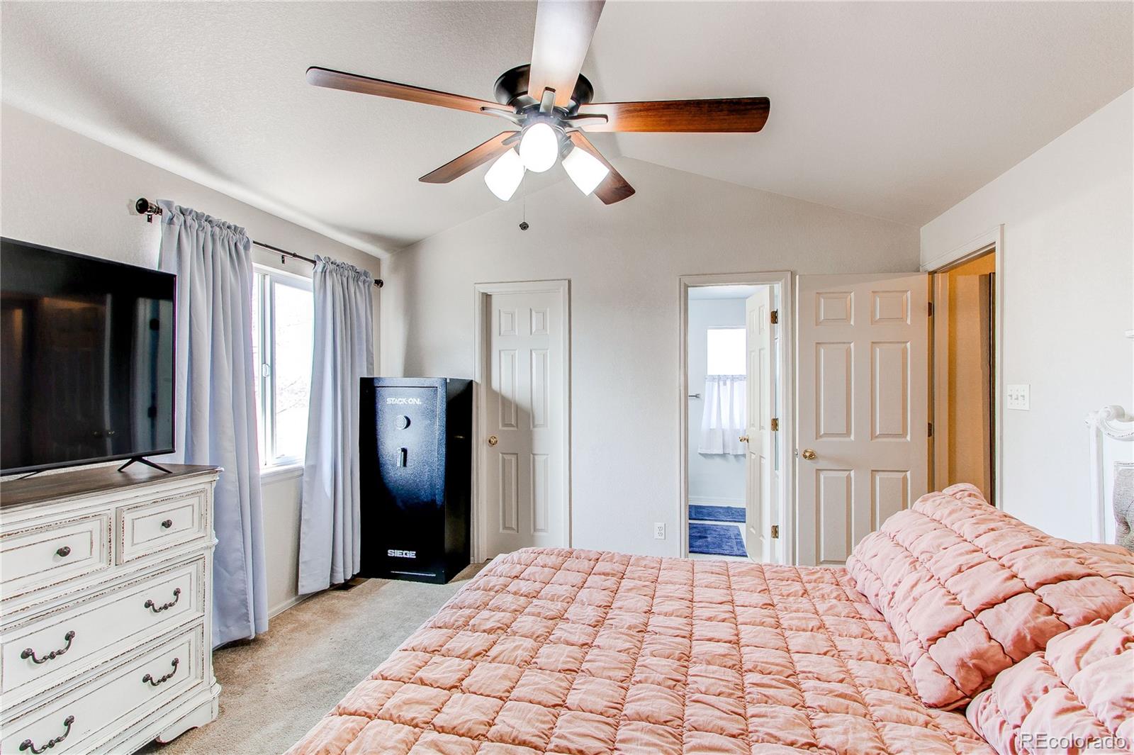 MLS Image #12 for 5325  coyote drive,frederick, Colorado