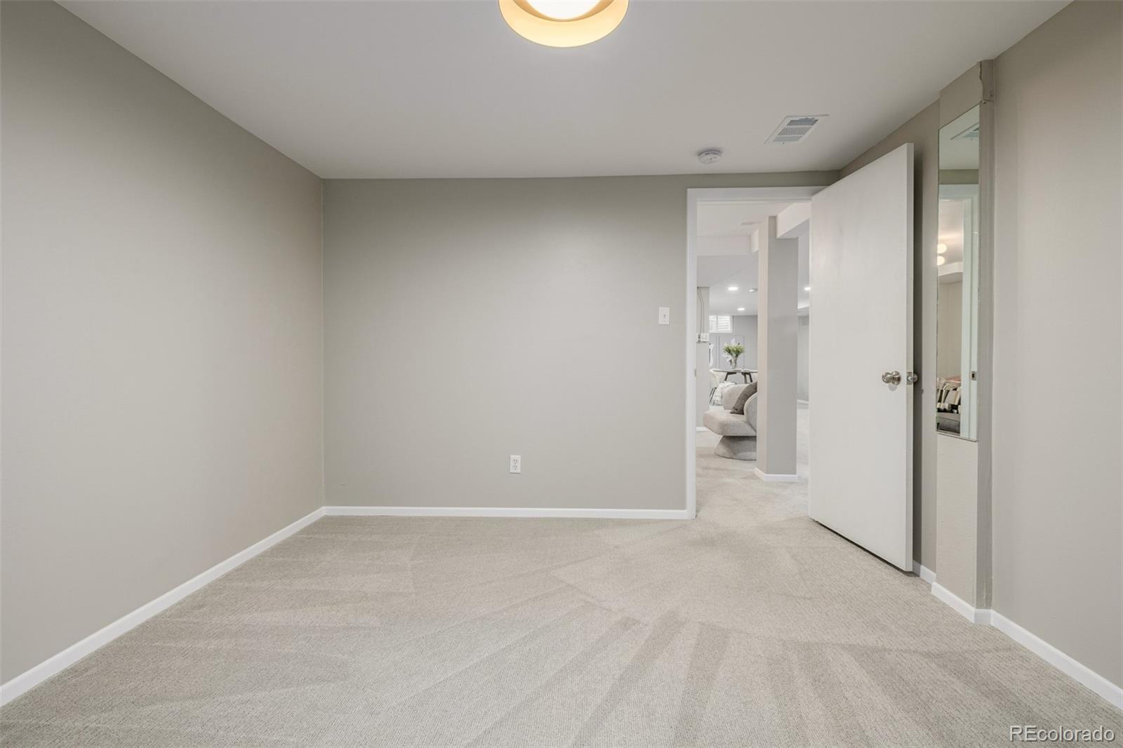 MLS Image #25 for 4441 e utah place,denver, Colorado