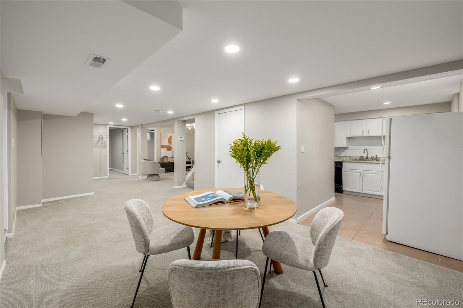 MLS Image #31 for 4441 e utah place,denver, Colorado