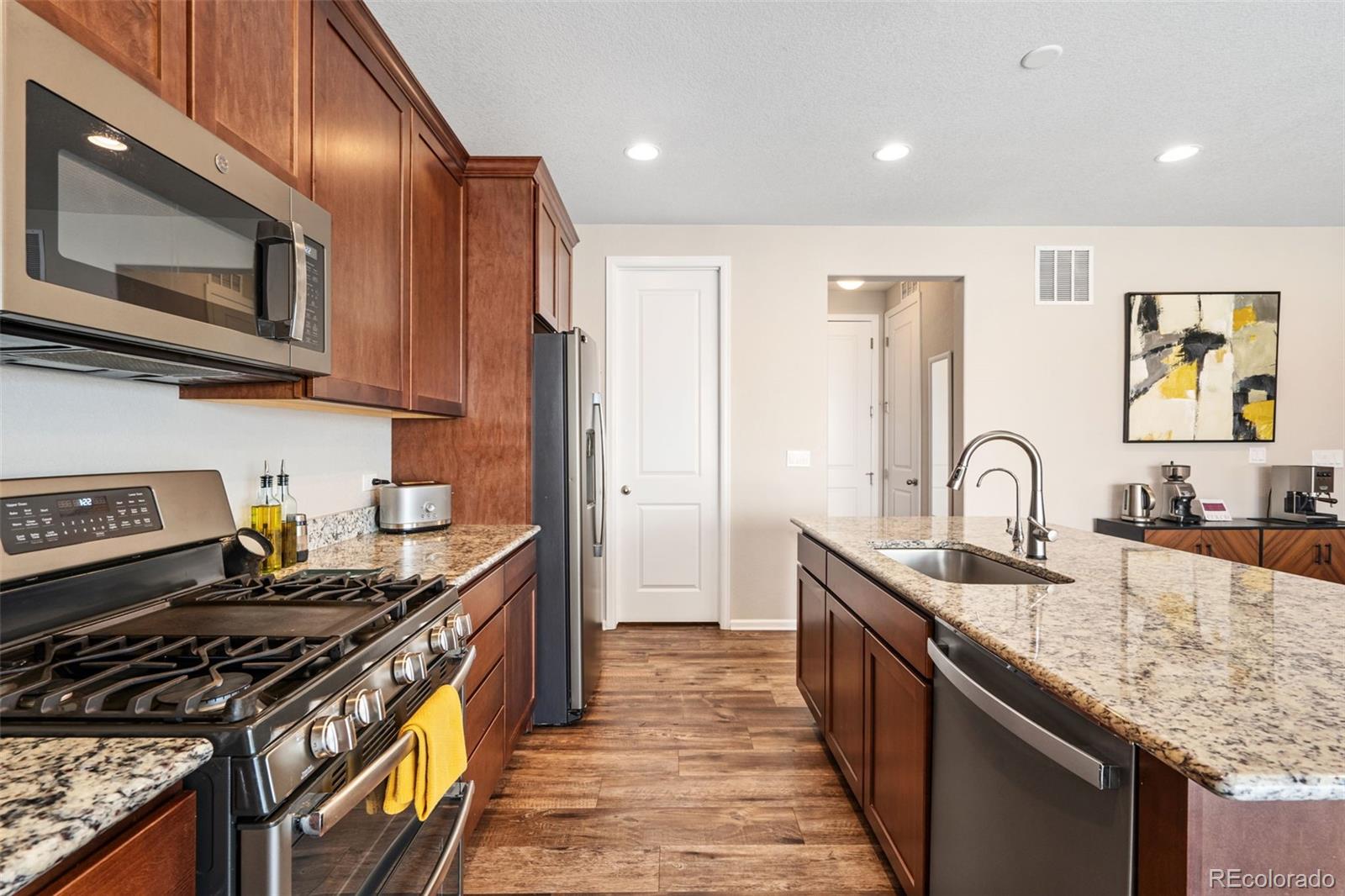 MLS Image #12 for 18077 e 99th avenue,commerce city, Colorado
