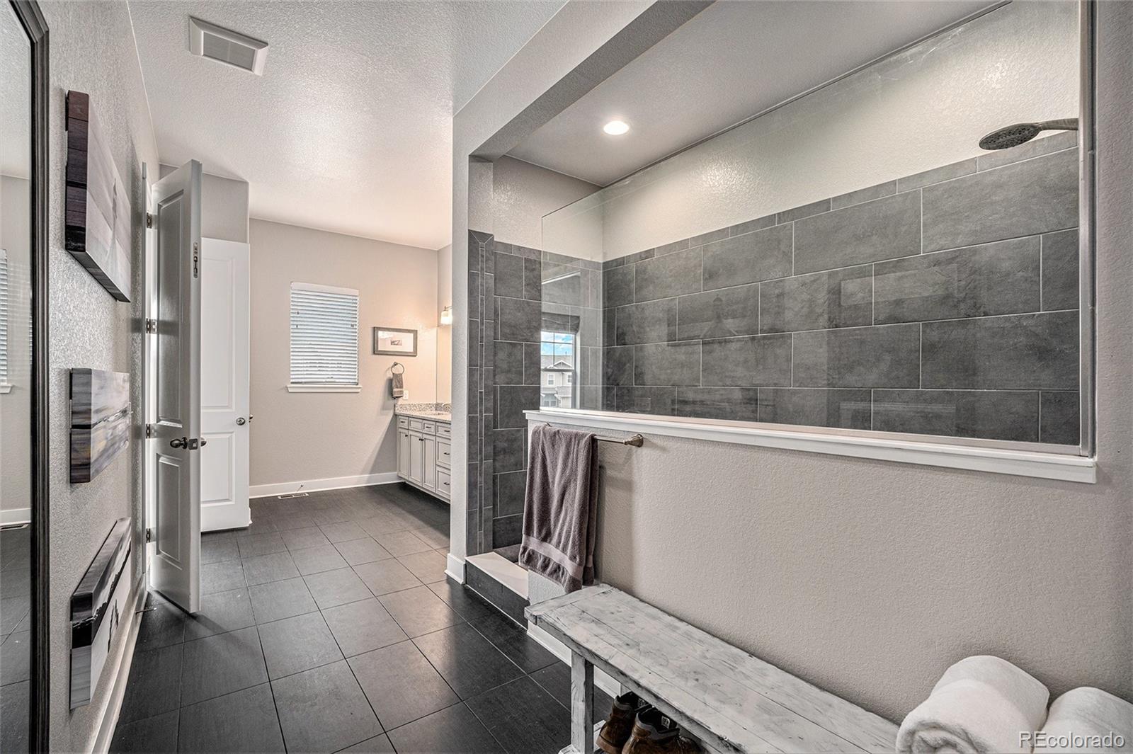 MLS Image #24 for 23440 e rockinghorse parkway,aurora, Colorado