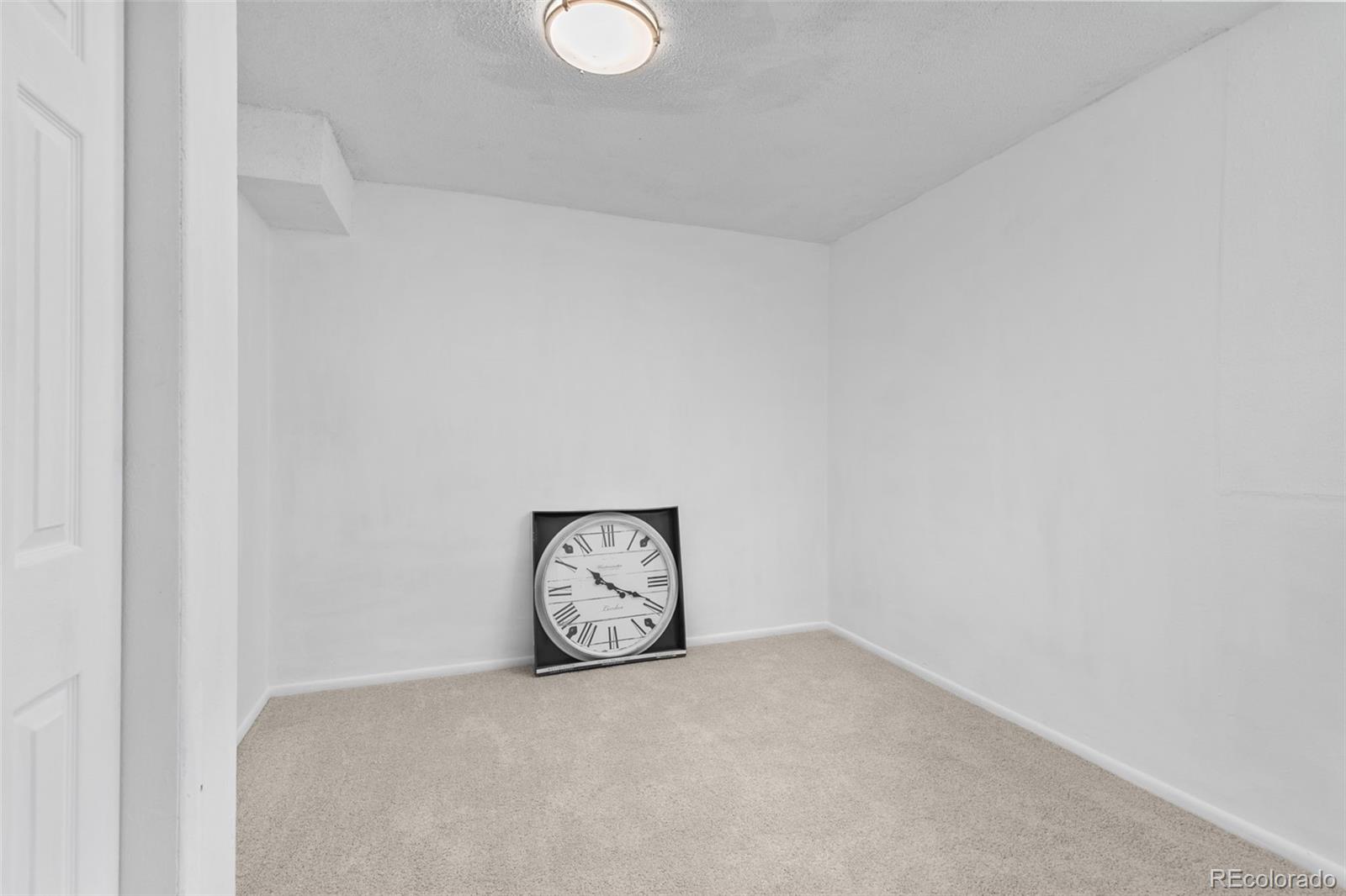 MLS Image #18 for 5562  anaheim way,denver, Colorado