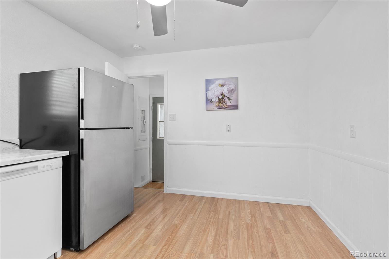 MLS Image #5 for 5562  anaheim way,denver, Colorado