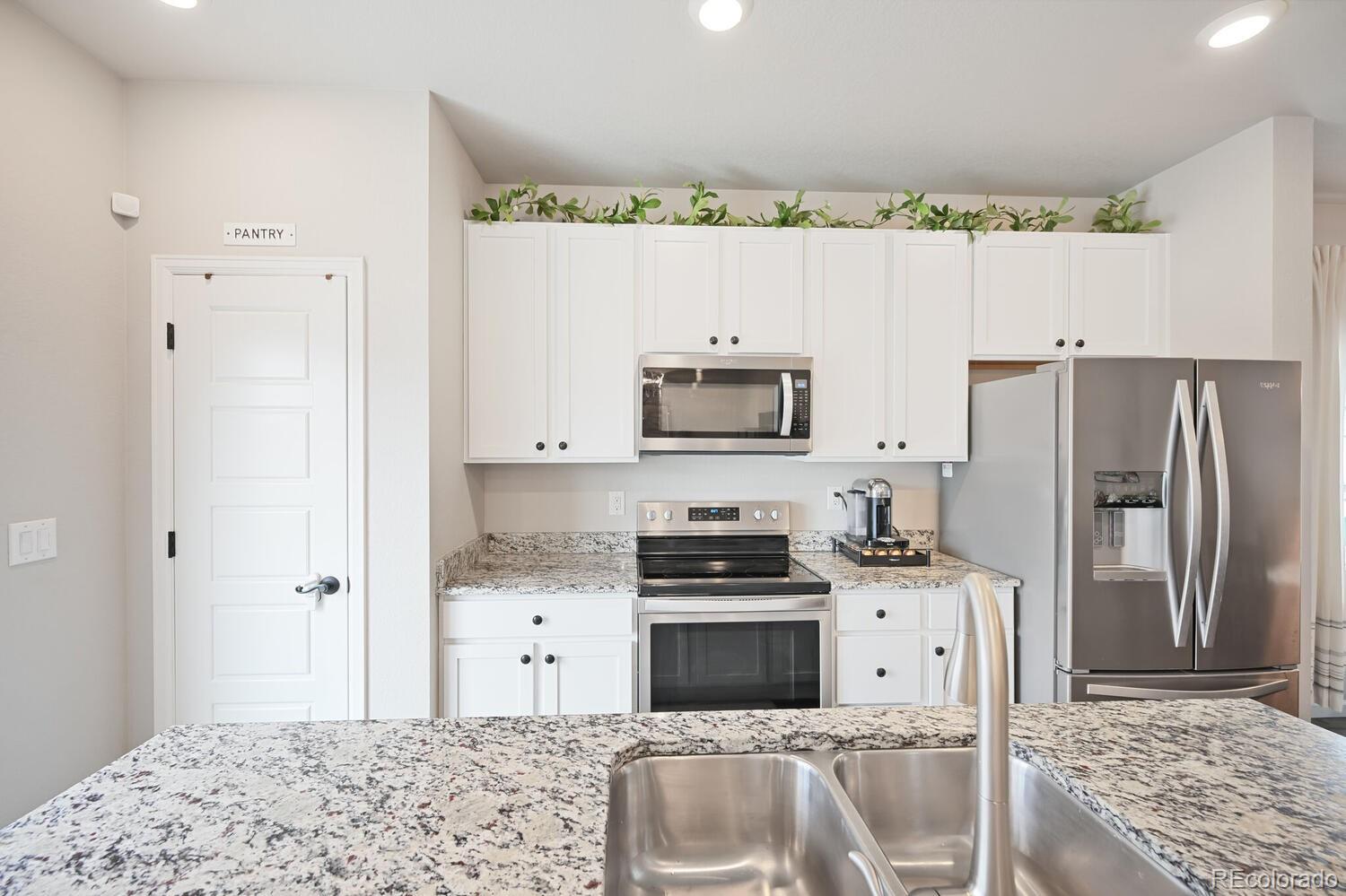 MLS Image #6 for 5354  blue lunar lane,castle rock, Colorado