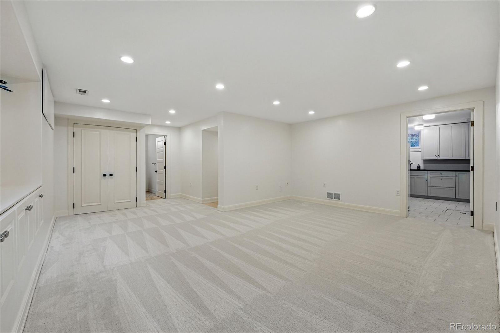 MLS Image #33 for 1645  locust street,denver, Colorado