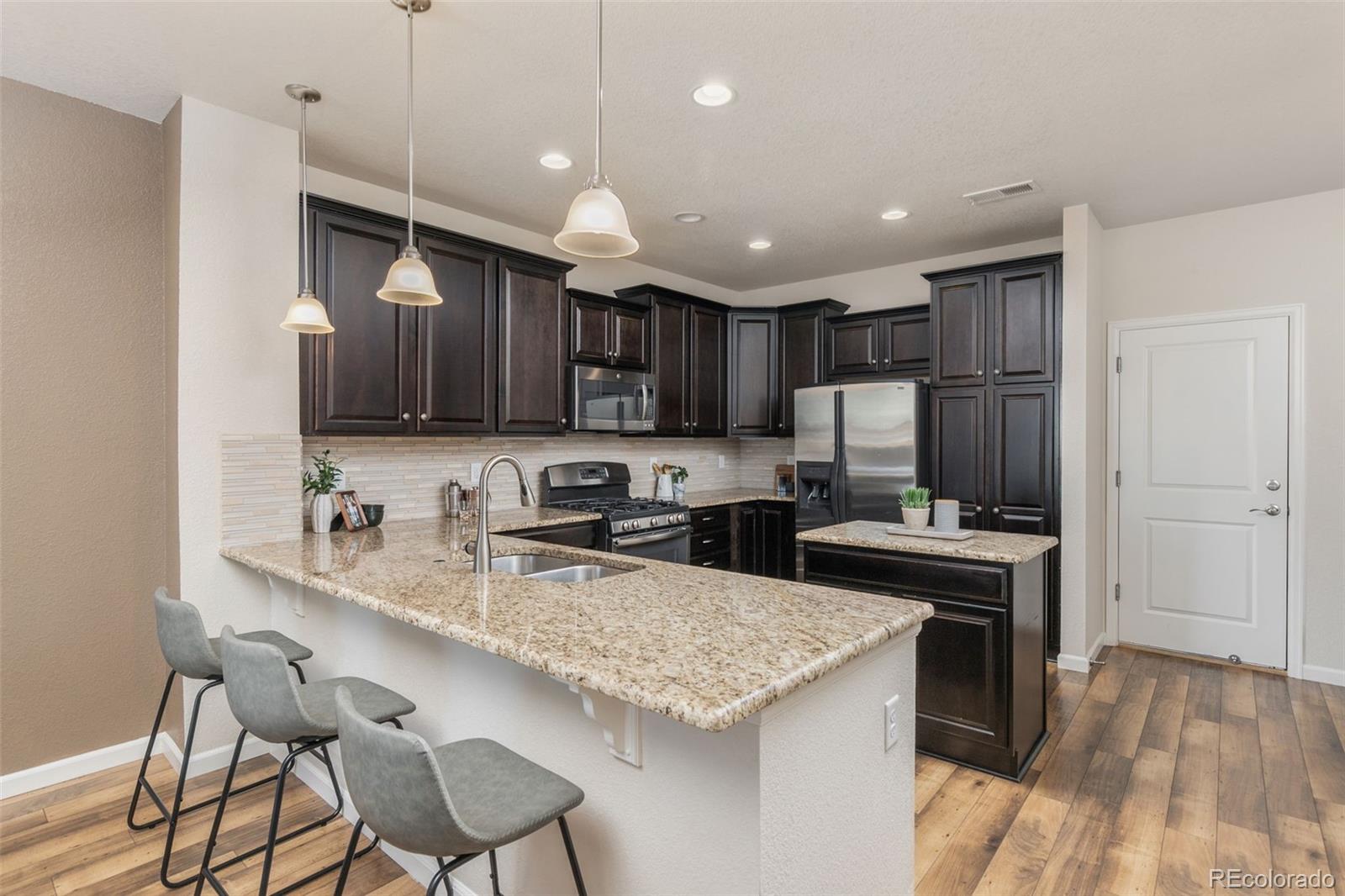 MLS Image #7 for 8183 s yosemite court,centennial, Colorado