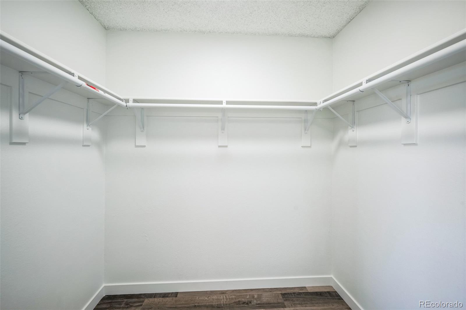MLS Image #12 for 956 s peoria street,aurora, Colorado