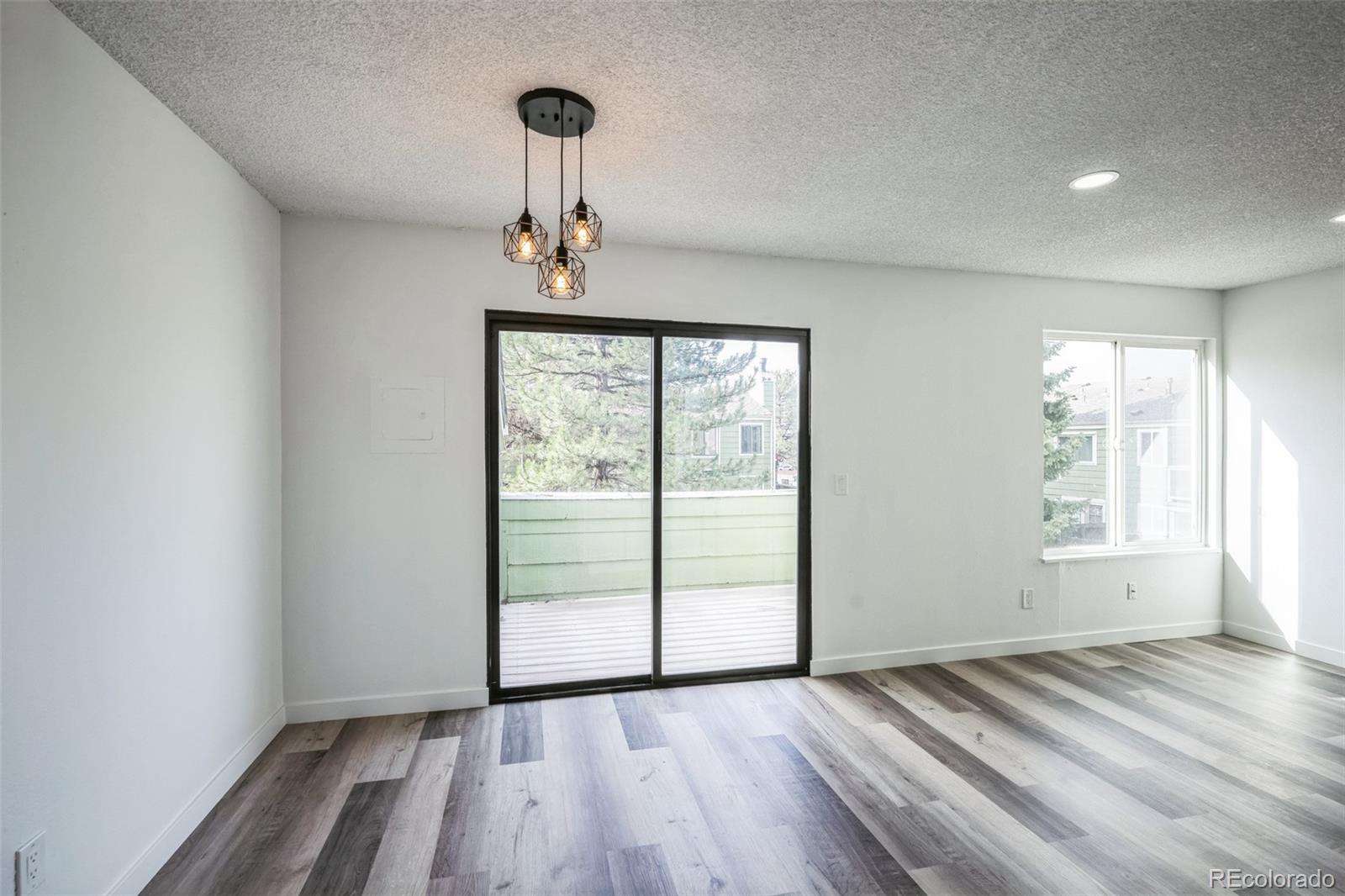 MLS Image #2 for 956 s peoria street,aurora, Colorado
