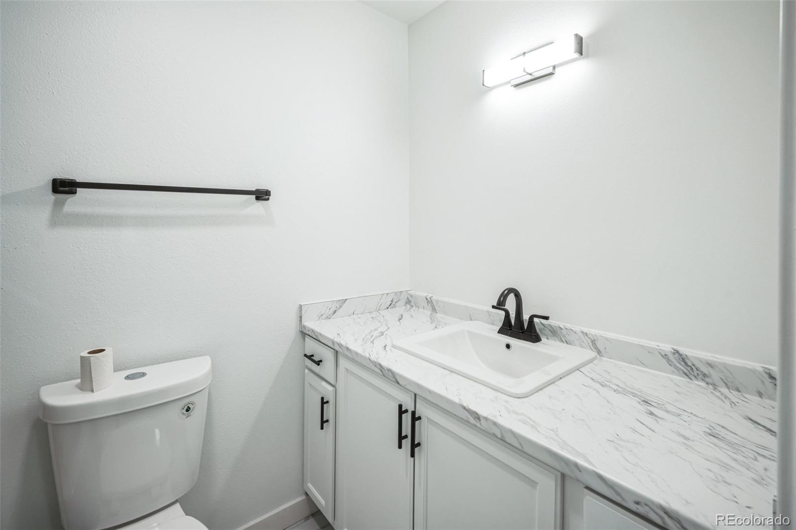 MLS Image #7 for 956 s peoria street,aurora, Colorado