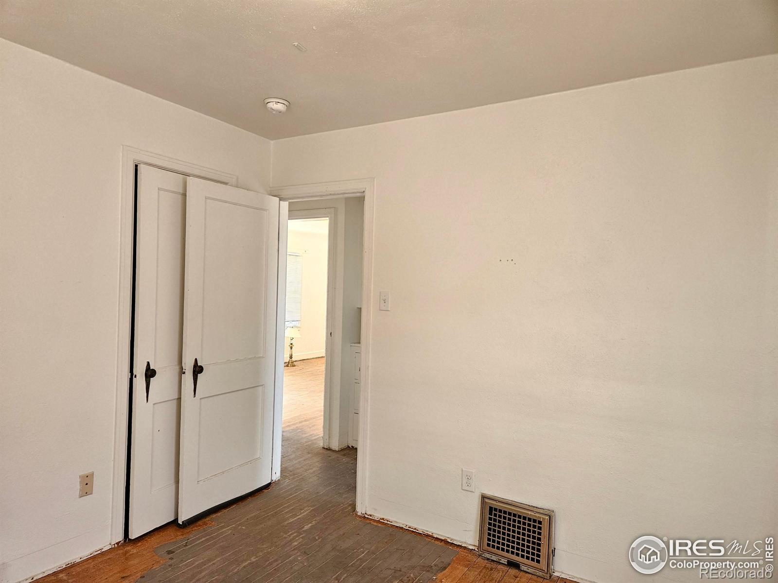 MLS Image #5 for 2233  10th avenue,greeley, Colorado