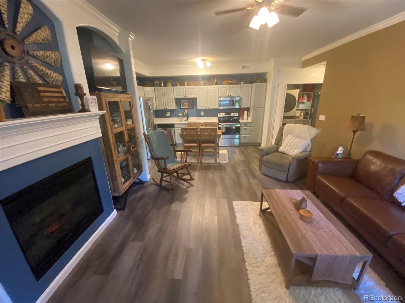 MLS Image #5 for 7170 s wenatchee way,aurora, Colorado