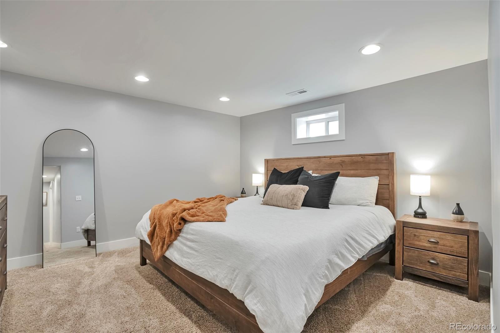 MLS Image #12 for 4441  elm court,denver, Colorado