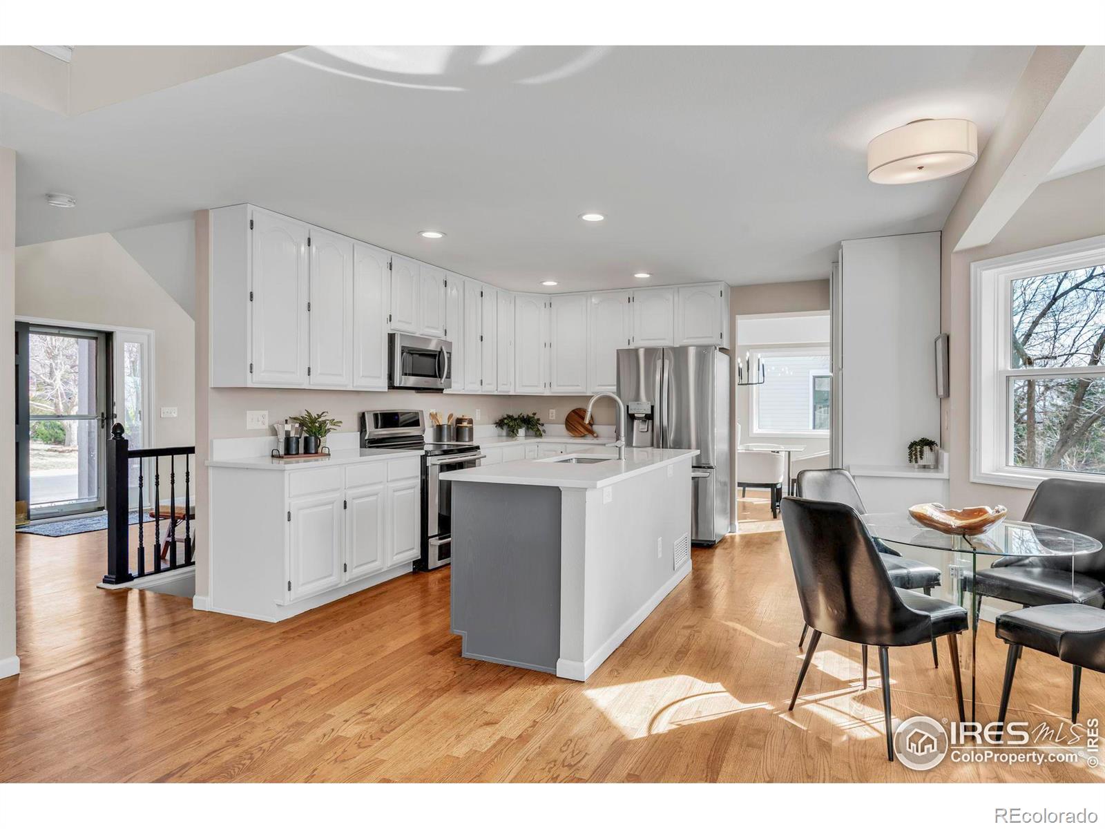 MLS Image #8 for 814  trail ridge drive,louisville, Colorado