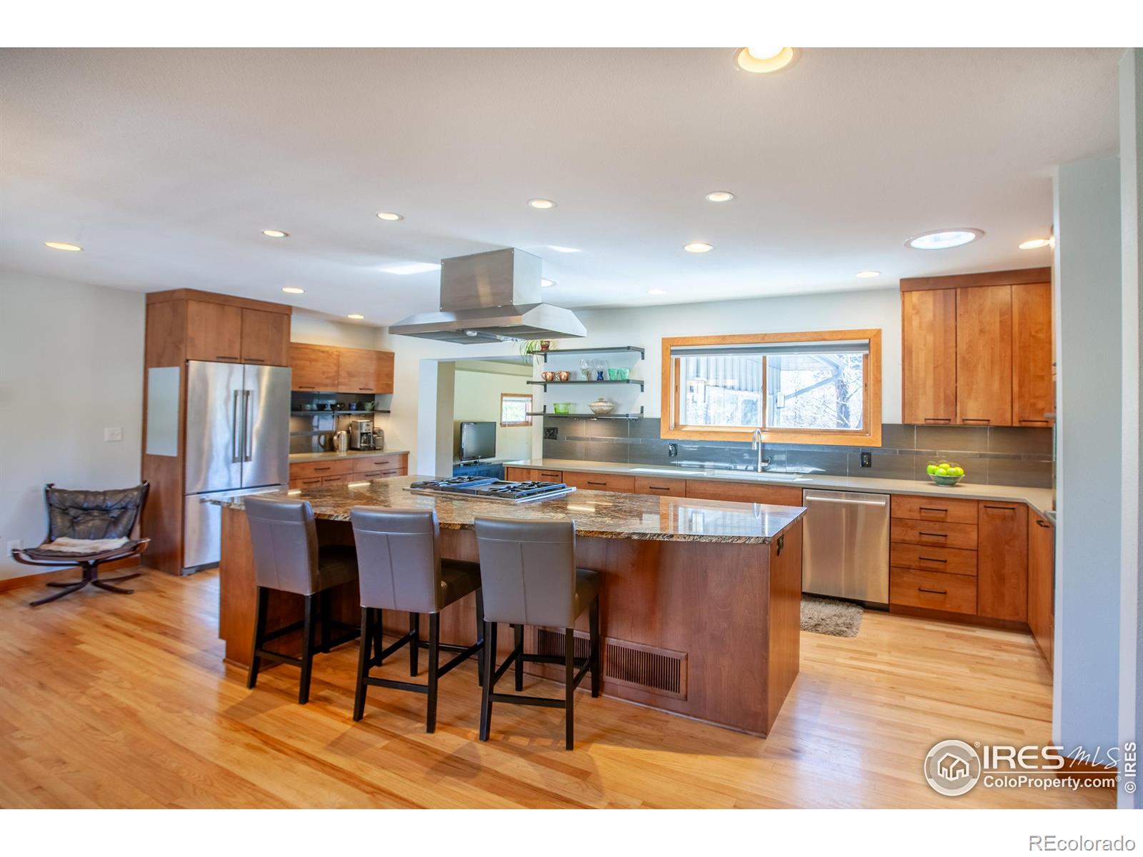MLS Image #1 for 560 s 41st street,boulder, Colorado