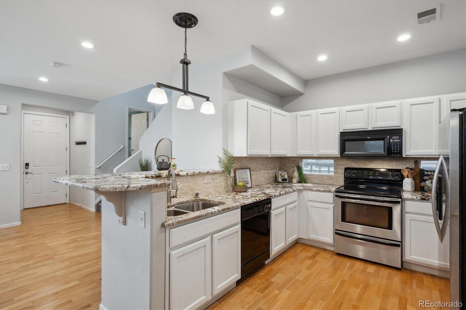 MLS Image #12 for 2533  central park boulevard,denver, Colorado