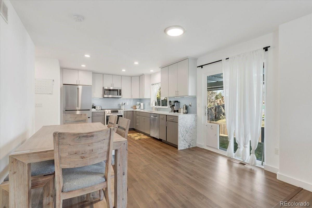 MLS Image #9 for 1674  box prairie circle,loveland, Colorado