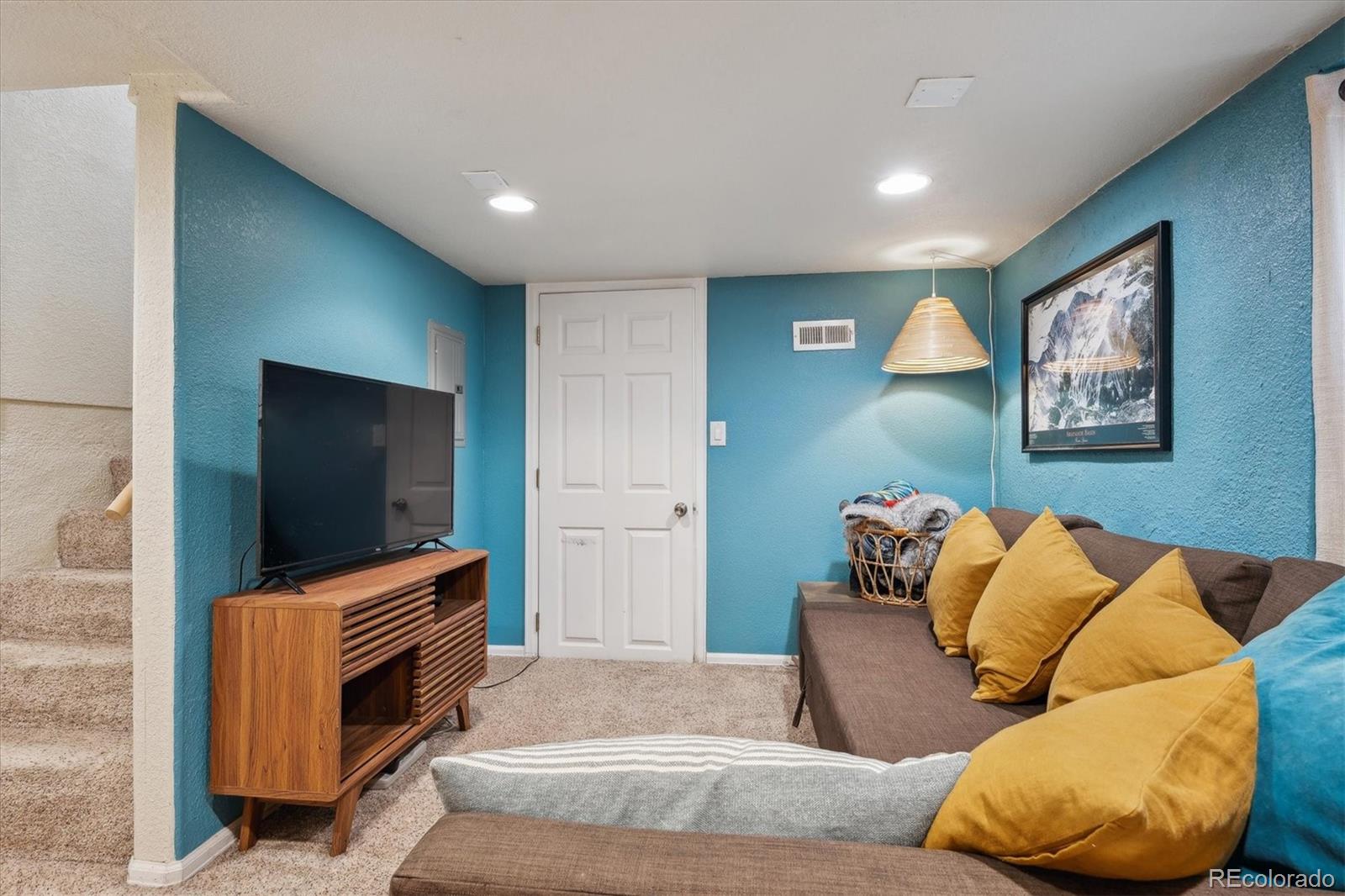 MLS Image #15 for 3130 n race street,denver, Colorado