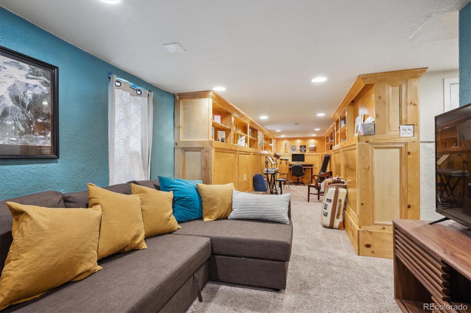 MLS Image #16 for 3130 n race street,denver, Colorado