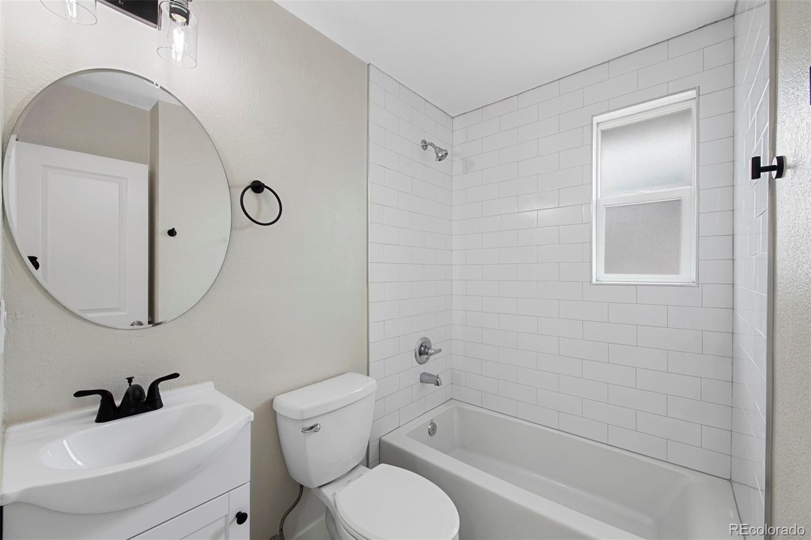 MLS Image #12 for 1324  elmira street,aurora, Colorado