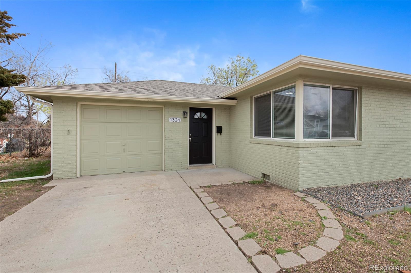 MLS Image #24 for 1324  elmira street,aurora, Colorado