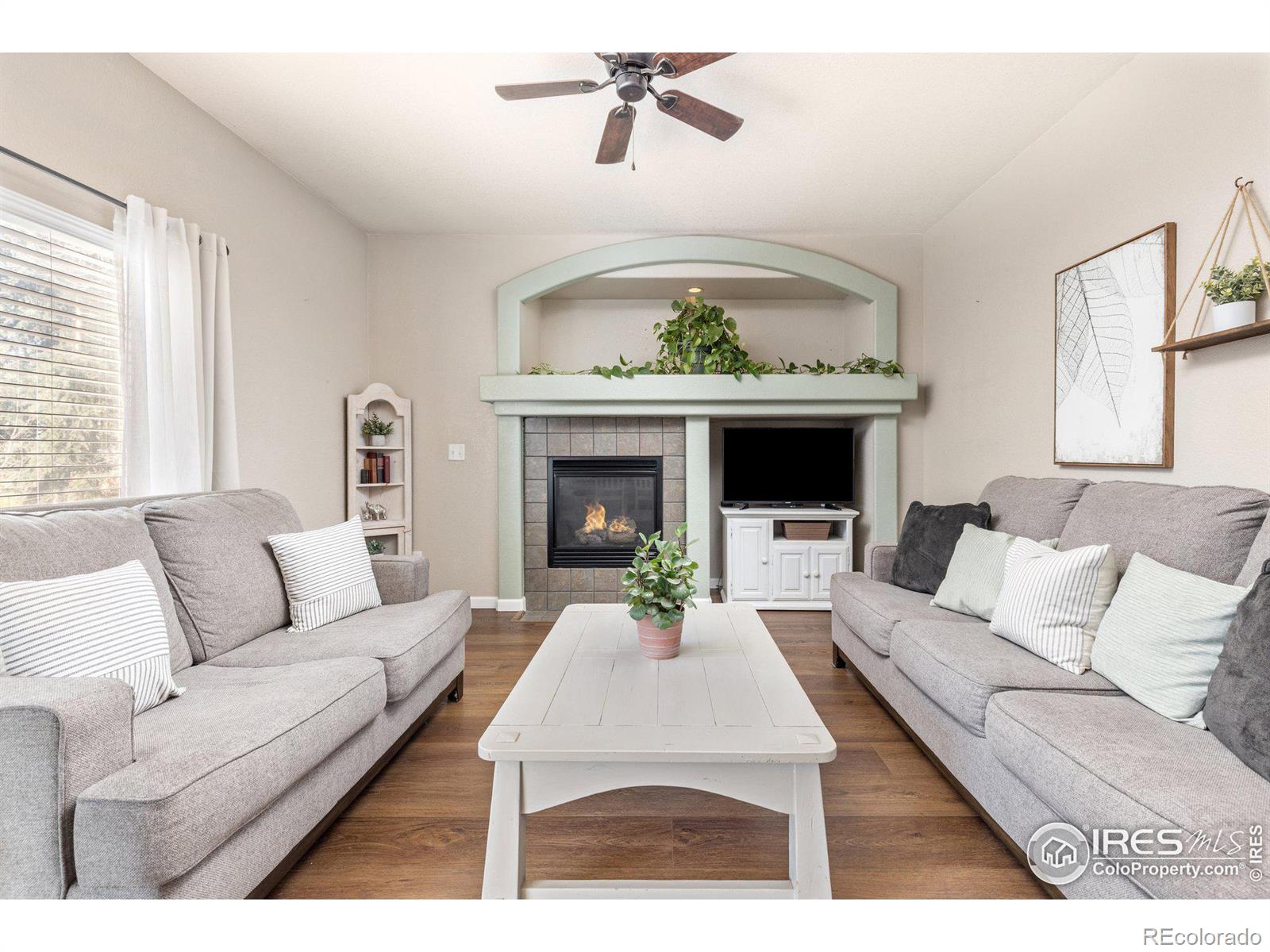 MLS Image #11 for 3750  martin lane,johnstown, Colorado