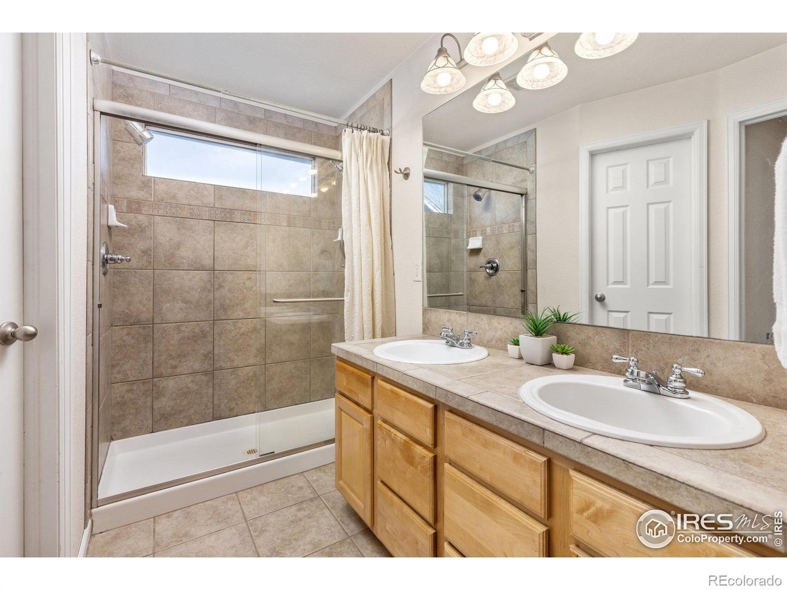 MLS Image #20 for 3750  martin lane,johnstown, Colorado
