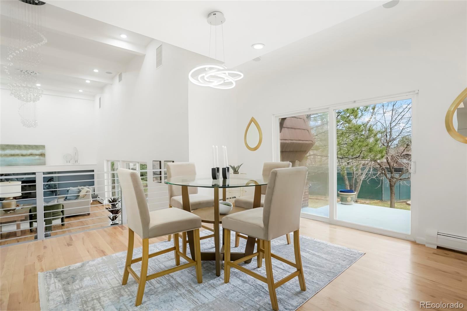 MLS Image #8 for 3940 s monaco parkway,denver, Colorado