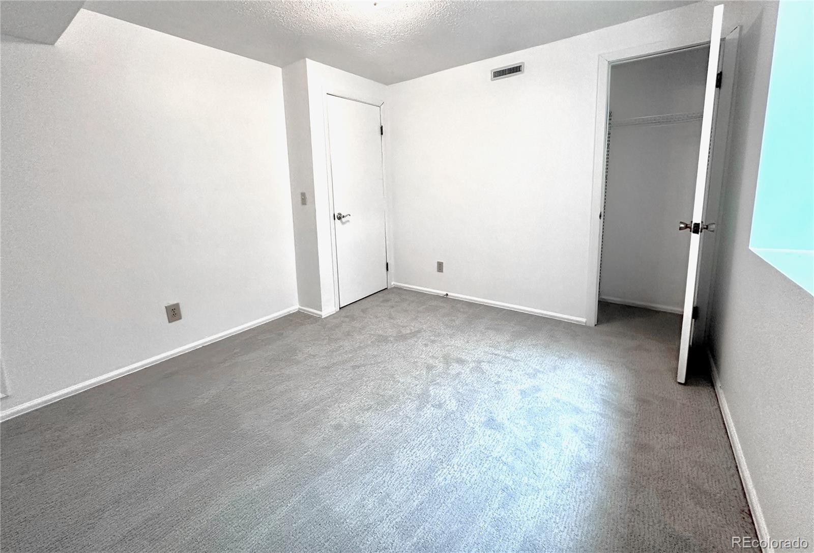 MLS Image #14 for 4493  dunkirk way,denver, Colorado