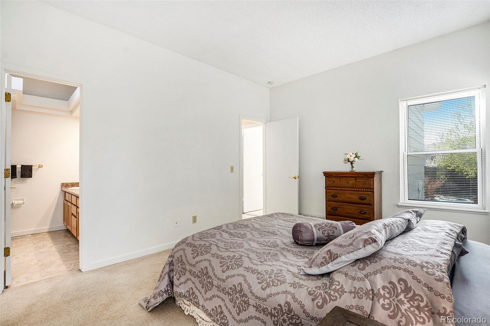 MLS Image #7 for 4493  dunkirk way,denver, Colorado