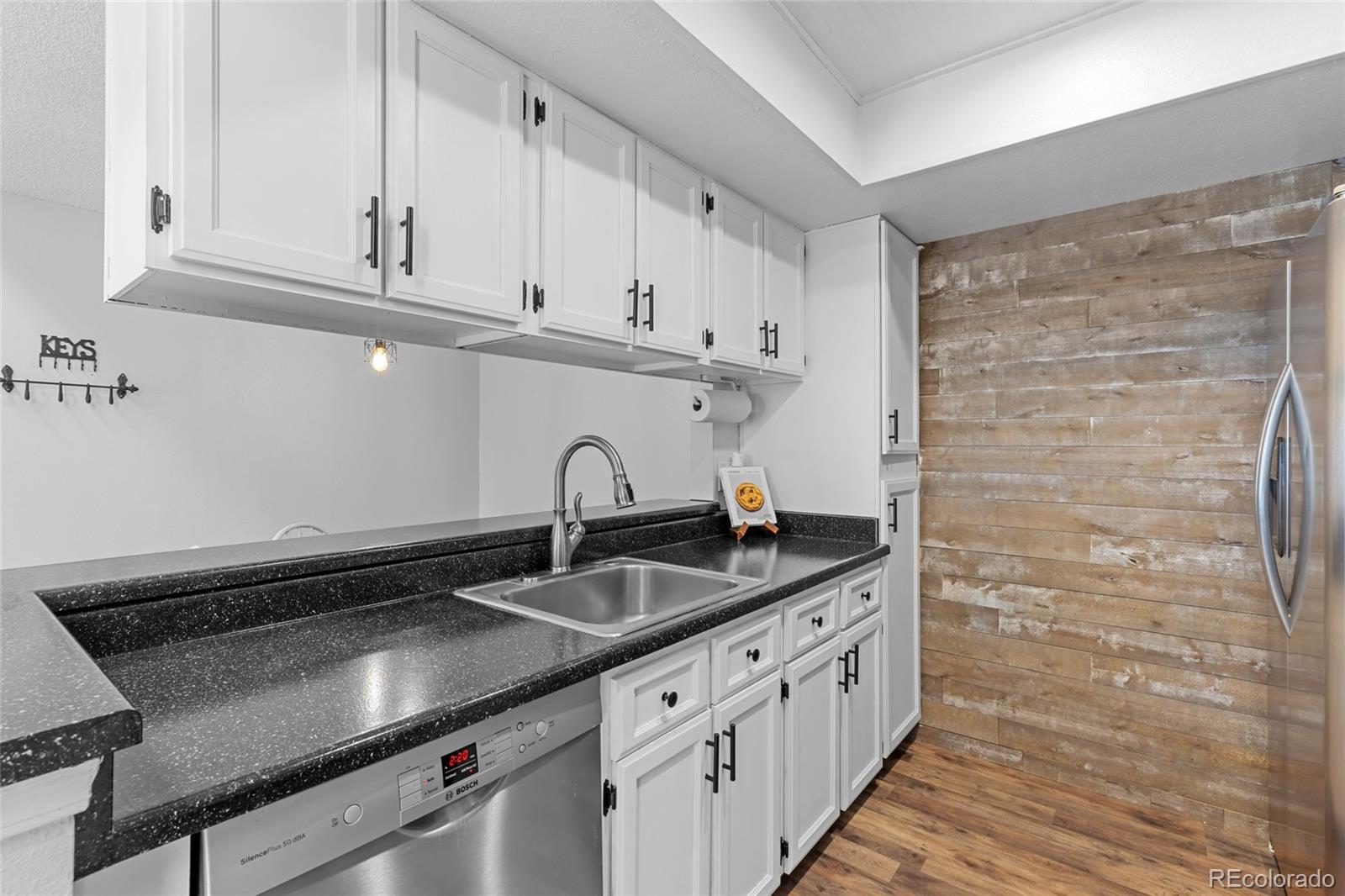 MLS Image #7 for 7790 w 87th drive,arvada, Colorado