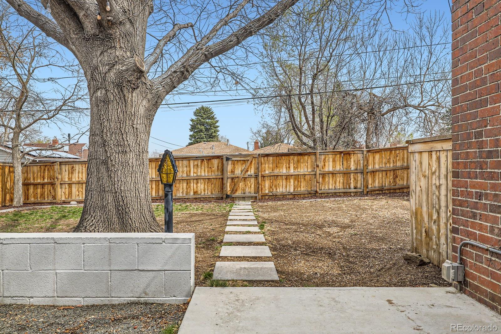 MLS Image #26 for 670 s clay street,denver, Colorado