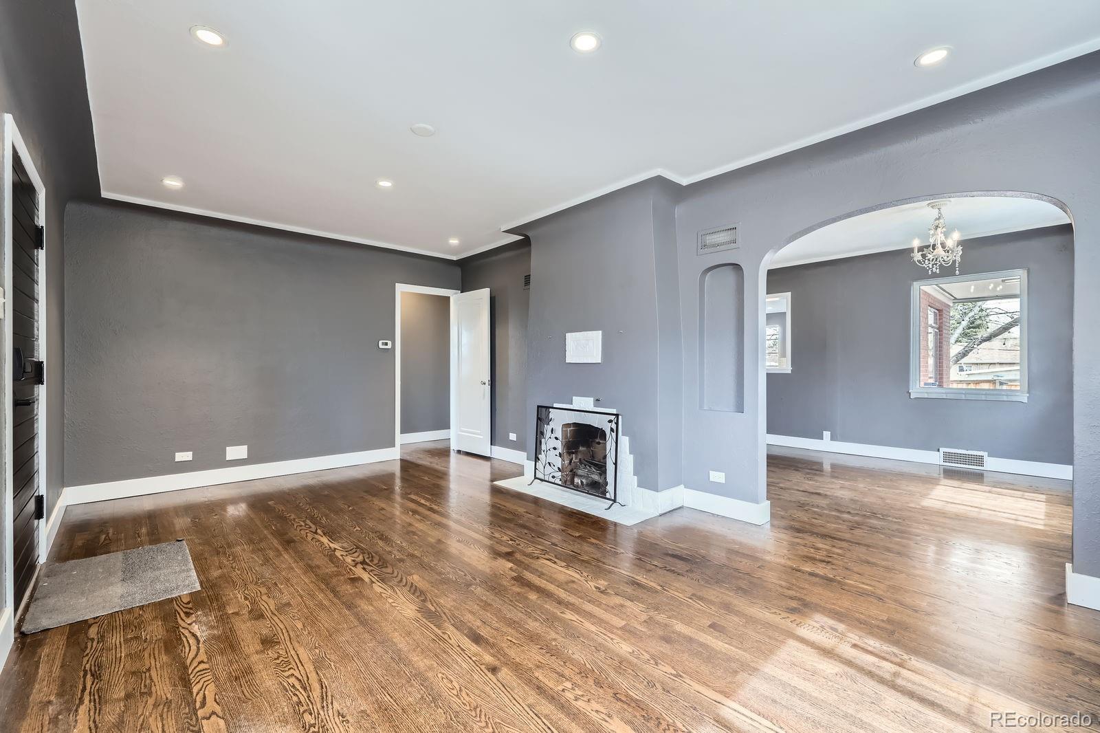 MLS Image #4 for 670 s clay street,denver, Colorado