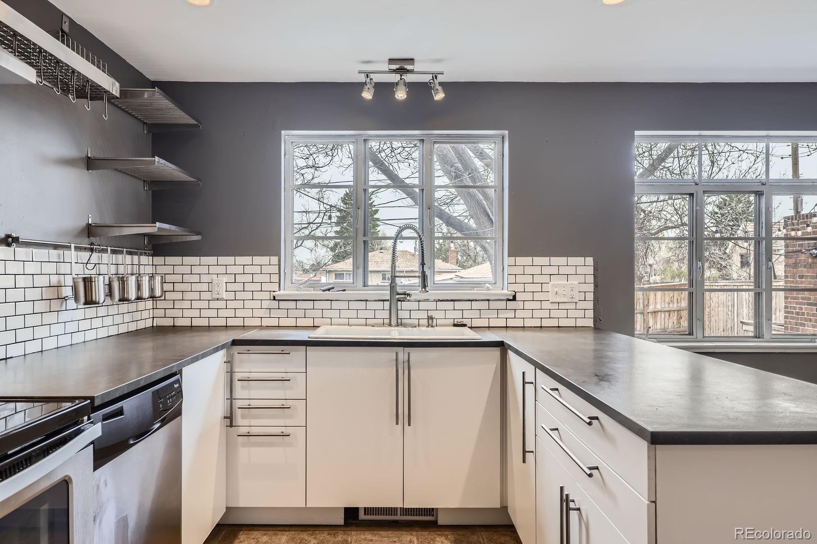 MLS Image #9 for 670 s clay street,denver, Colorado