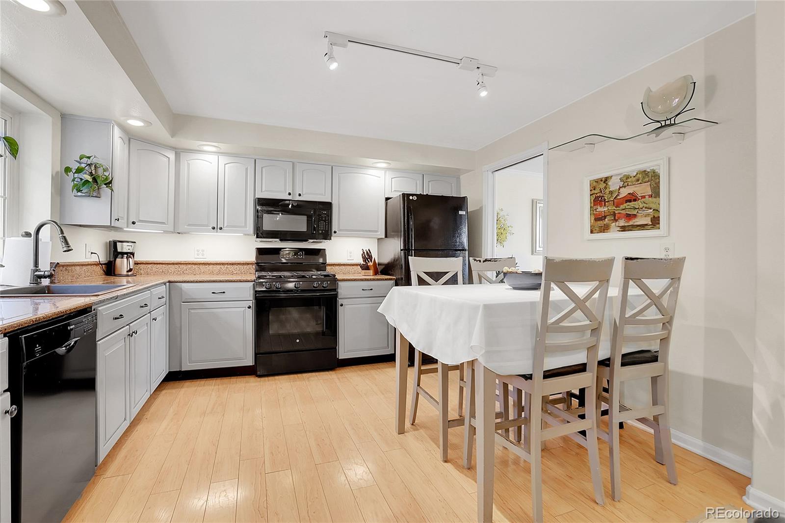 MLS Image #21 for 7148 s dahlia court,centennial, Colorado