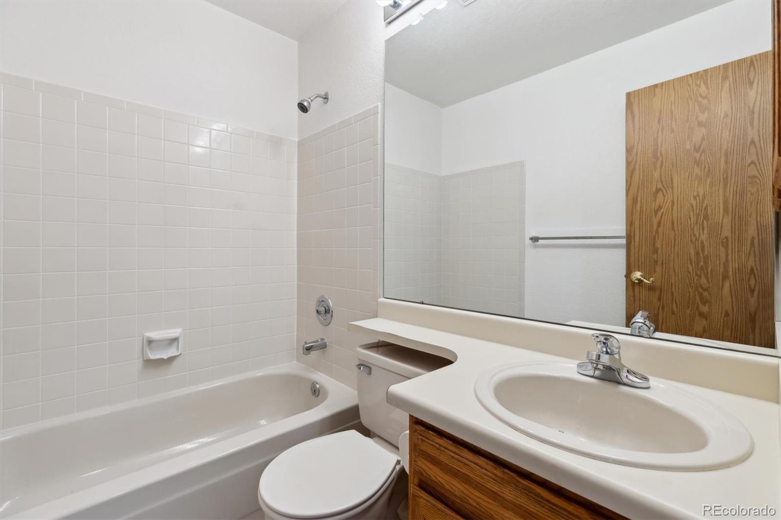 MLS Image #9 for 2764 e nichols circle ,centennial, Colorado