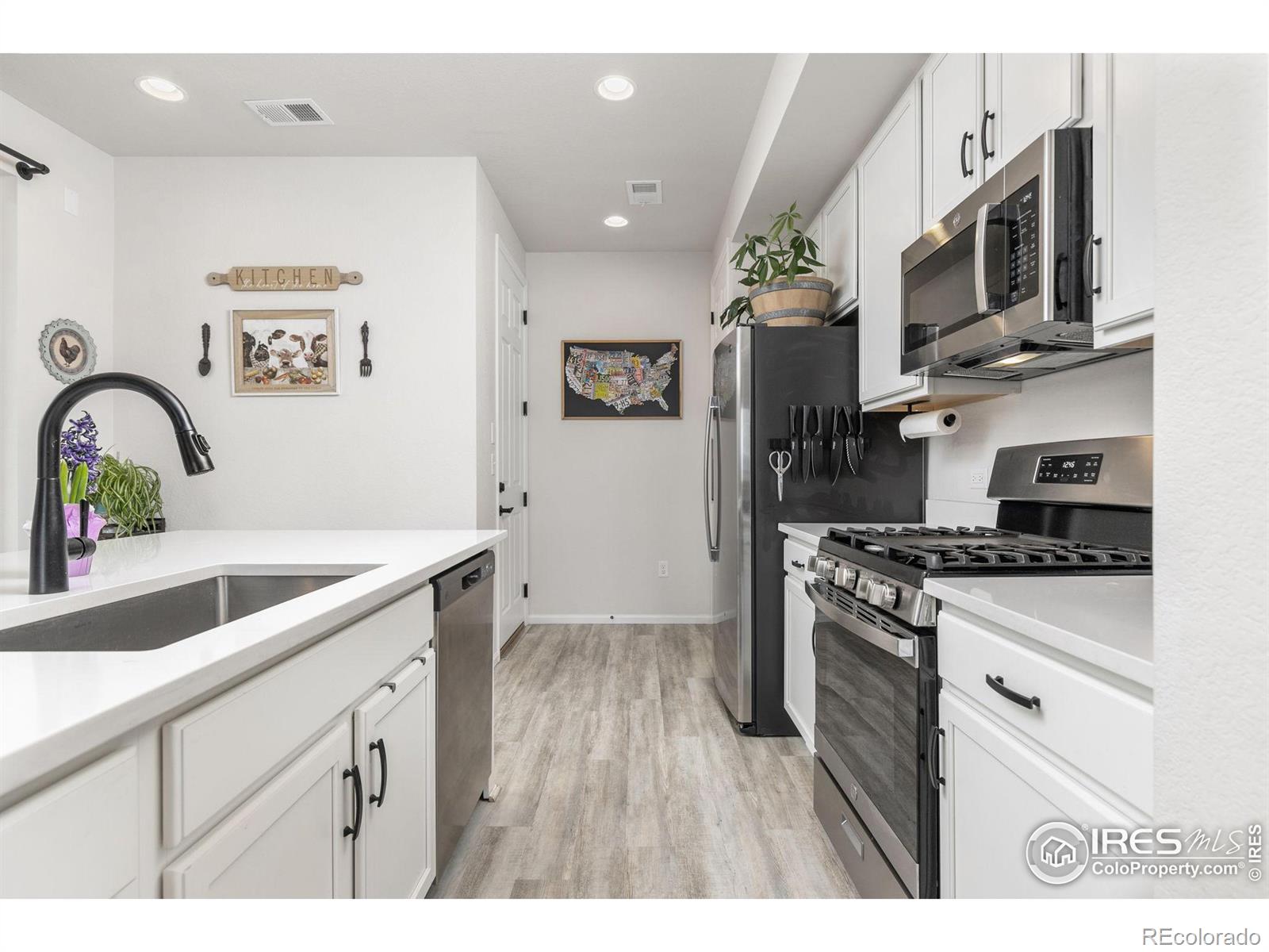 MLS Image #10 for 6106  rawlings avenue,frederick, Colorado