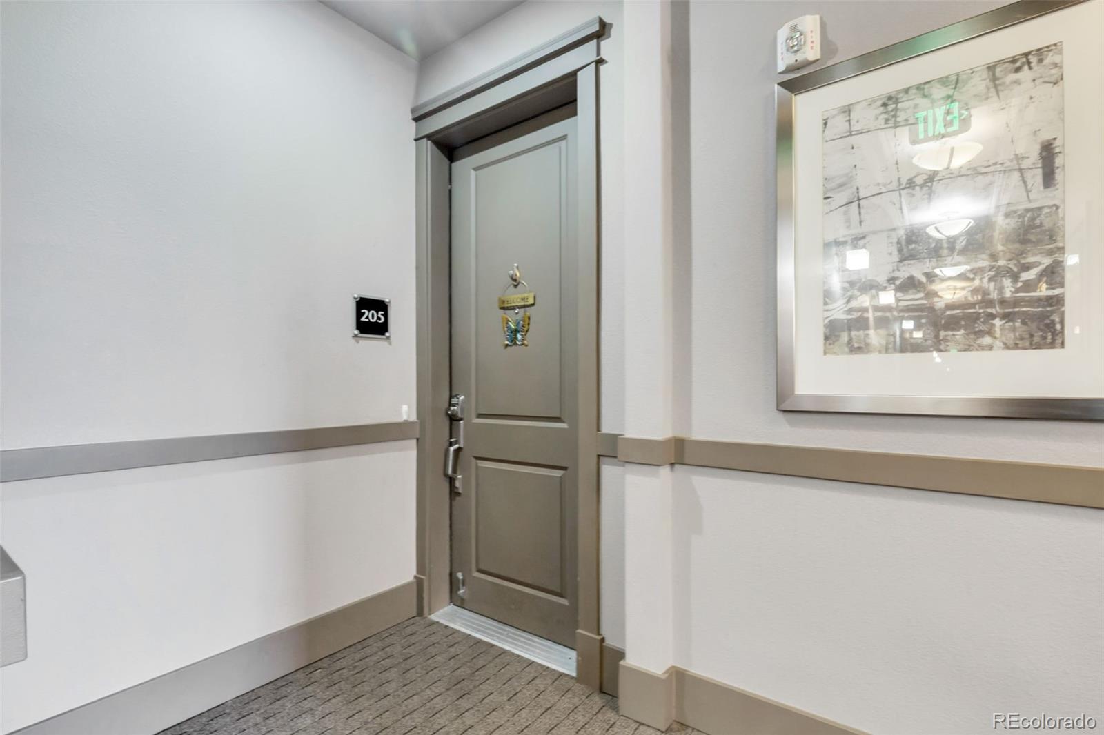 MLS Image #5 for 307  inverness way,englewood, Colorado