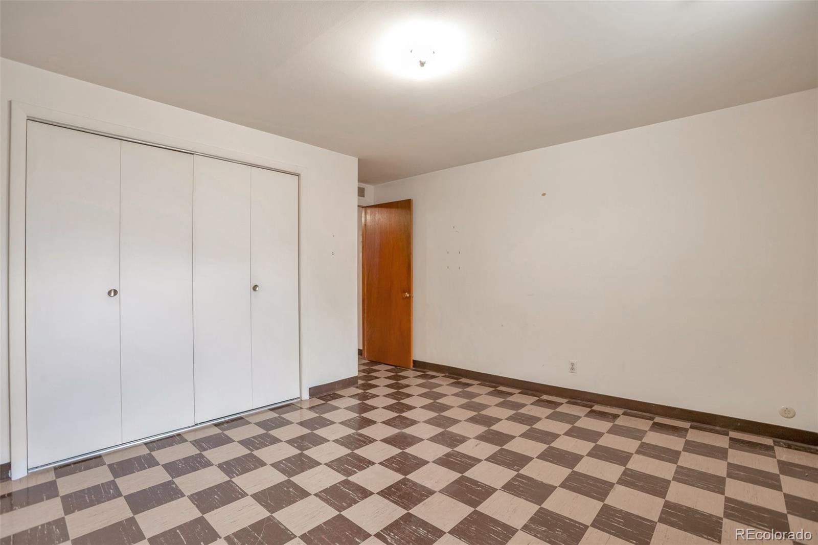MLS Image #12 for 980 e briarwood circle,centennial, Colorado