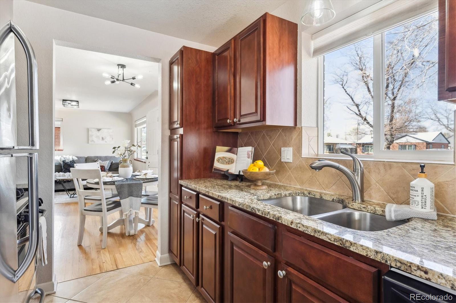 MLS Image #9 for 3258  niagara street,denver, Colorado