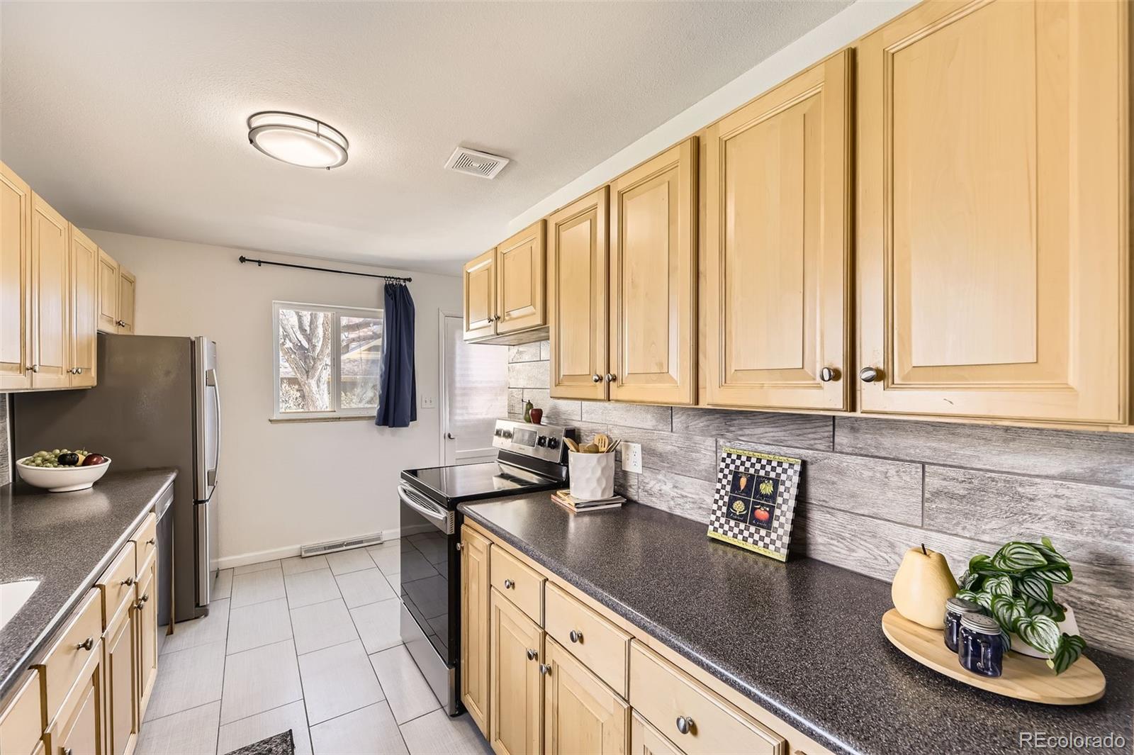 MLS Image #8 for 4239 s fox street,englewood, Colorado