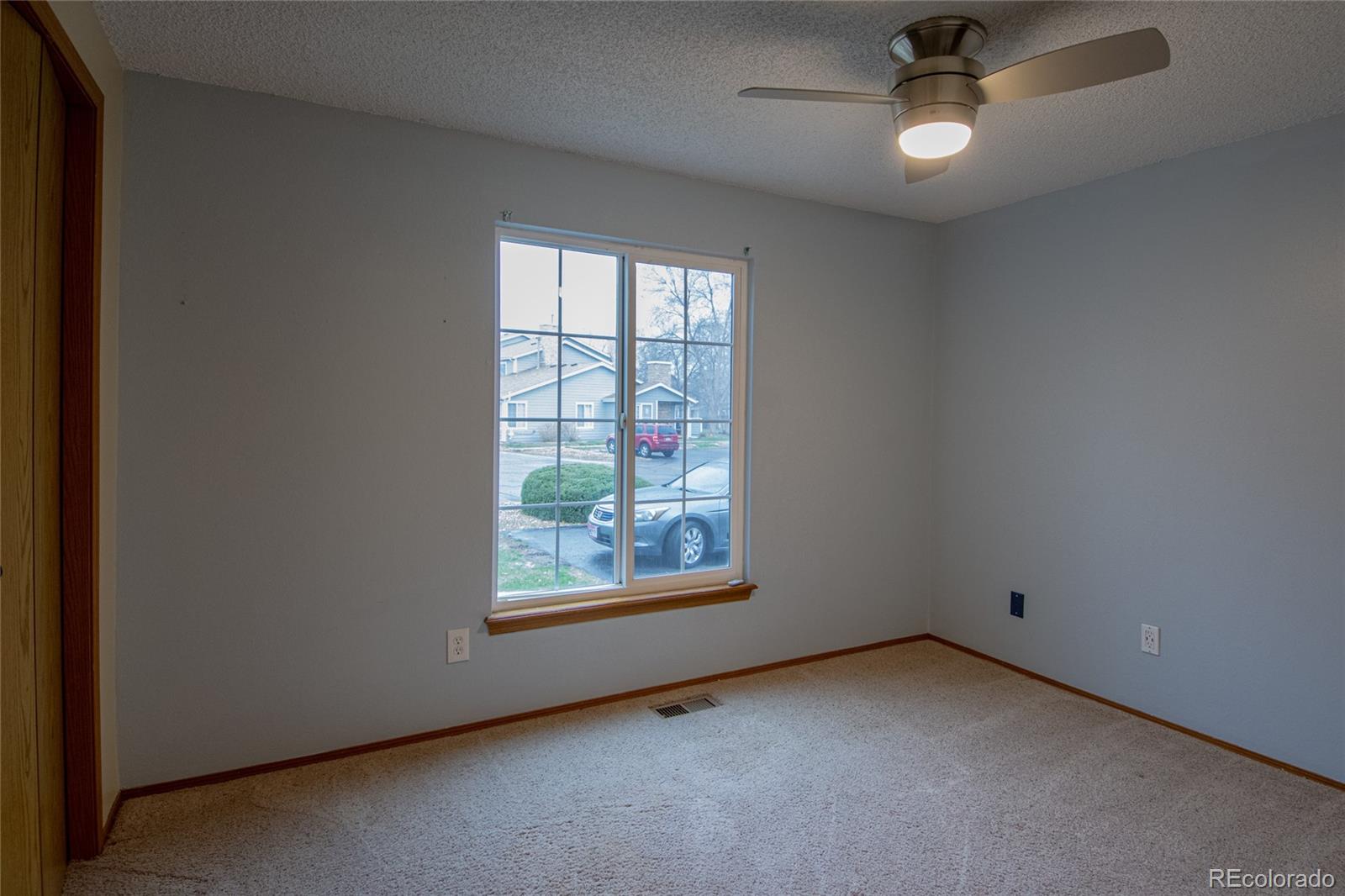 MLS Image #11 for 8402  everett way d,arvada, Colorado