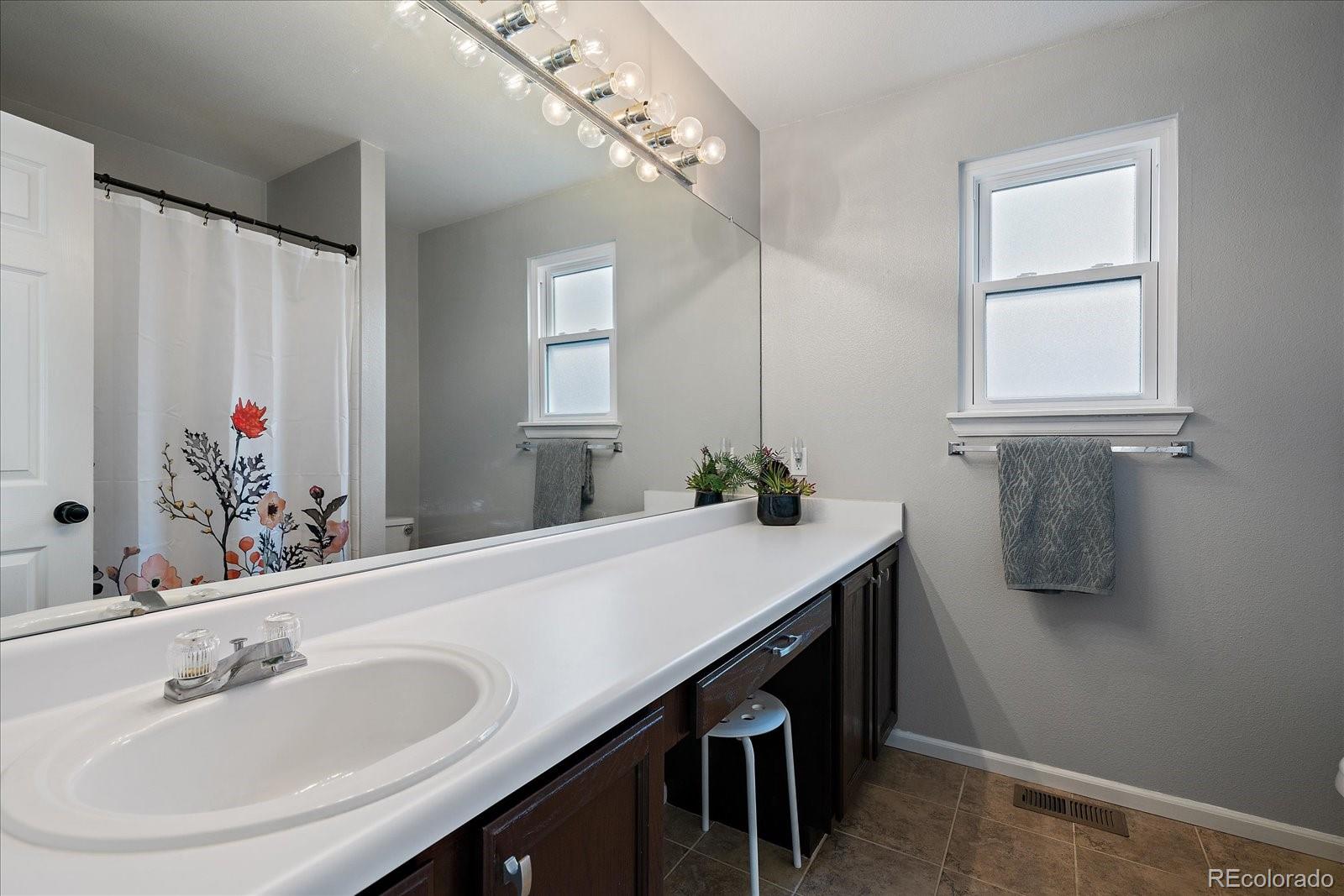 MLS Image #16 for 9938  sydney lane,highlands ranch, Colorado