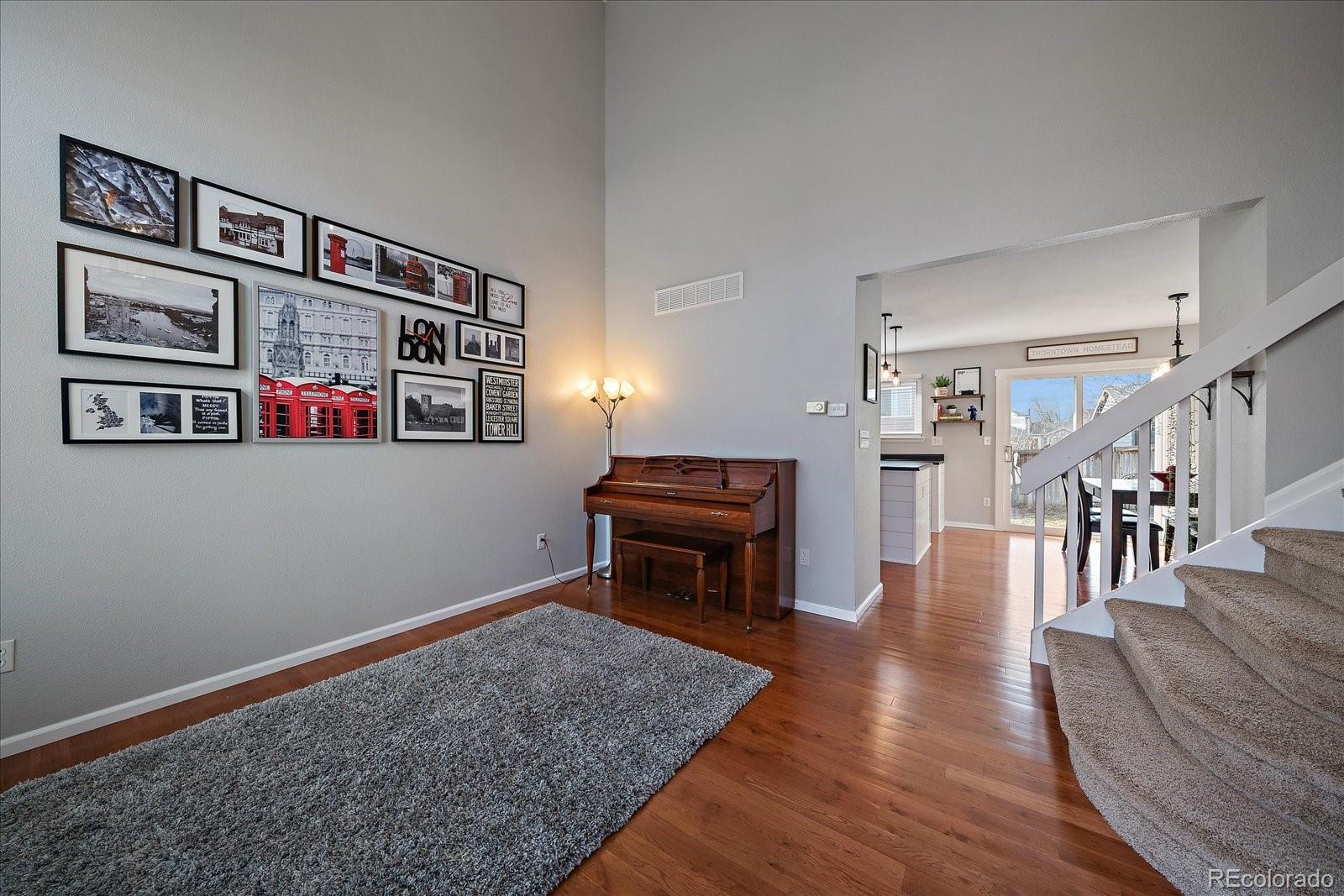 MLS Image #3 for 9938  sydney lane,highlands ranch, Colorado