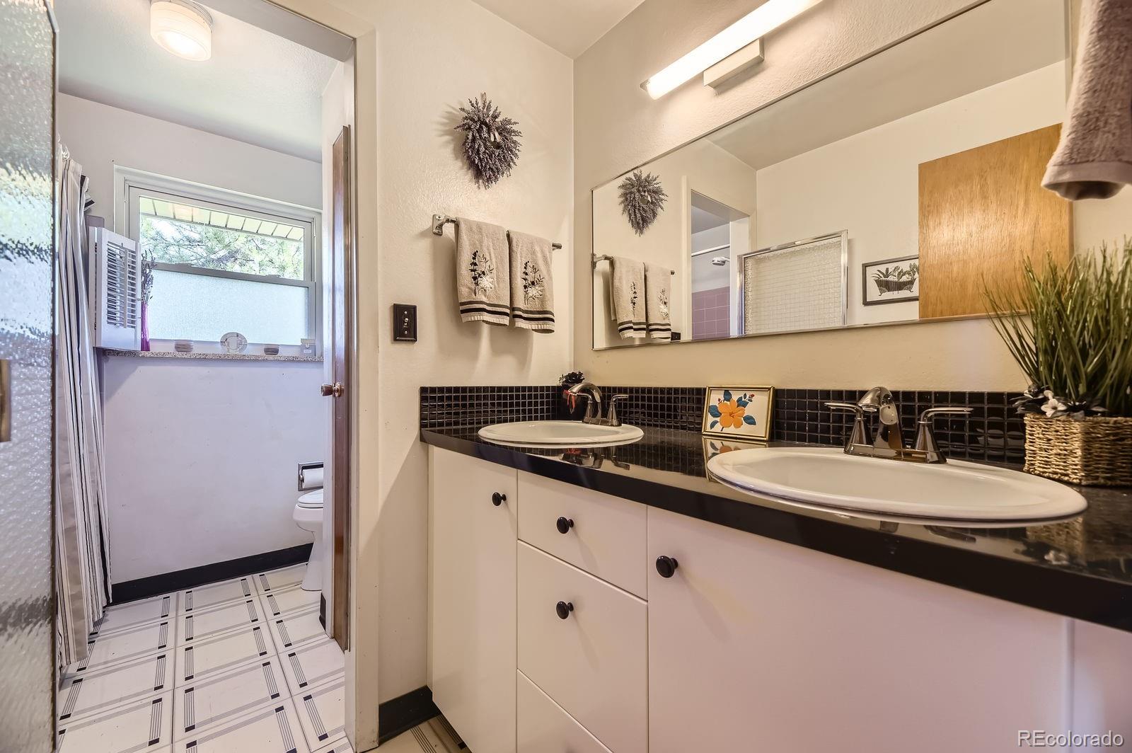 MLS Image #7 for 6250 s steele street,centennial, Colorado