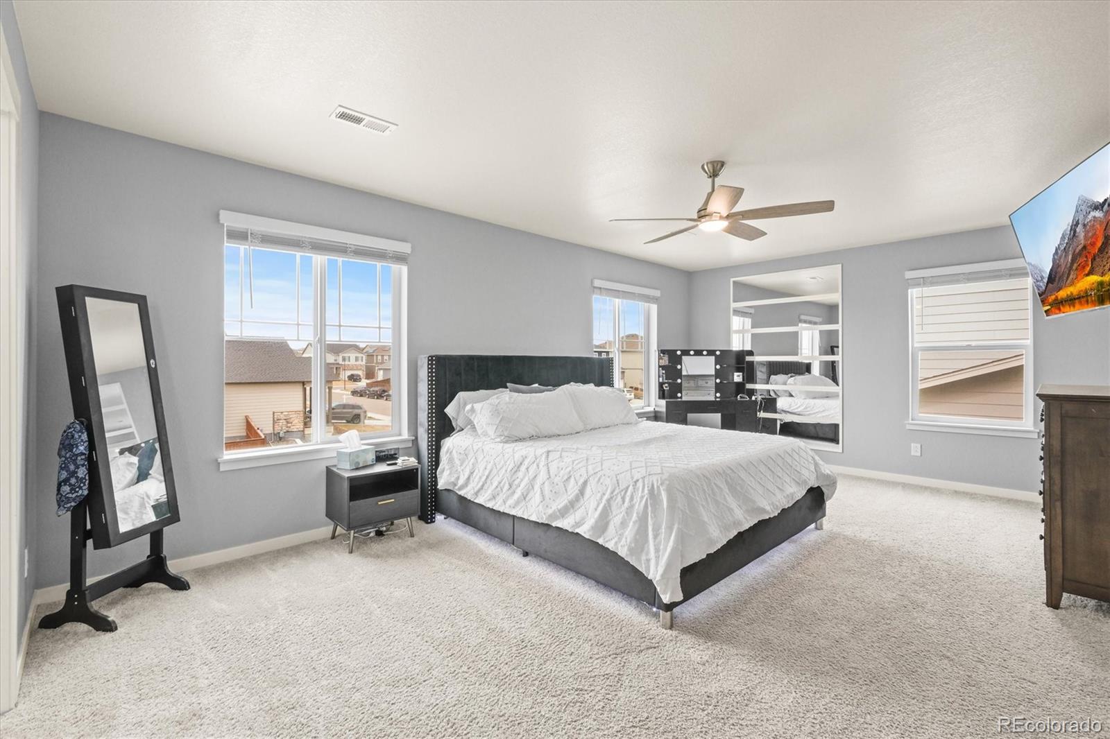 MLS Image #15 for 339  raven lane,johnstown, Colorado