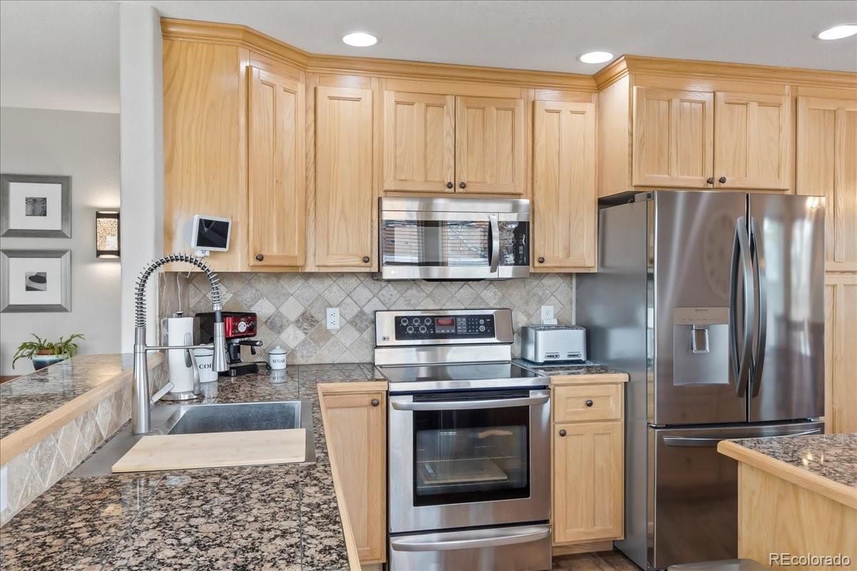 MLS Image #2 for 9405  morning glory lane,highlands ranch, Colorado