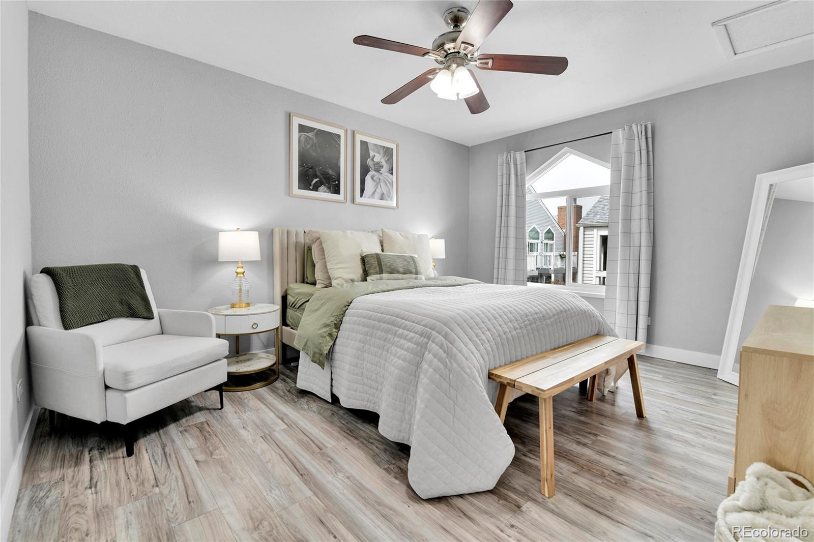 MLS Image #7 for 3331 s monaco parkway,denver, Colorado