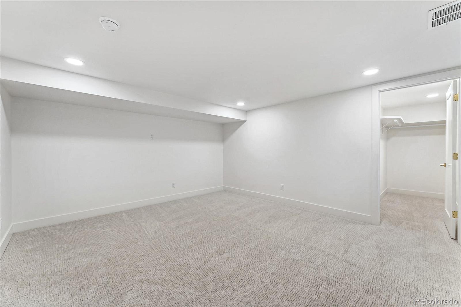 MLS Image #40 for 3435 e virginia avenue,denver, Colorado